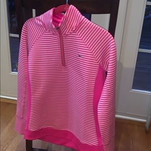 Cute pink vineyard vines pullover